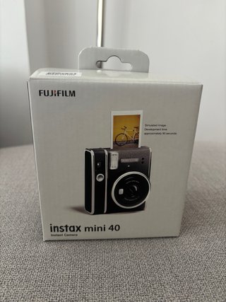 Fujifilm Instax Mini 40 + 10 fotos