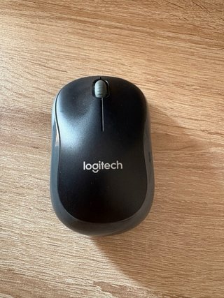 Teclado y Ratón Inalámbricos Logitech Negro