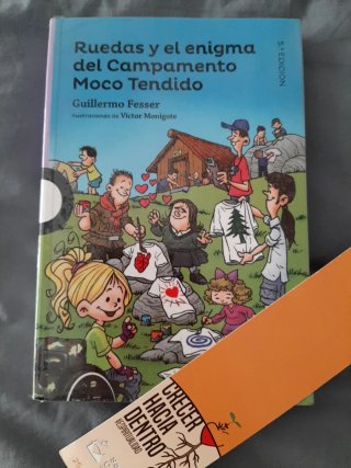 Ruedas y el enigma del campamento moco