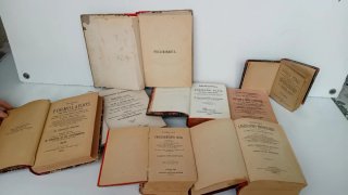 LOTE DE 8 LIBROS ANTIGUOS JURÍDICOS