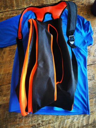 Borsa per racchette da padel Bullpadel nera e arancione