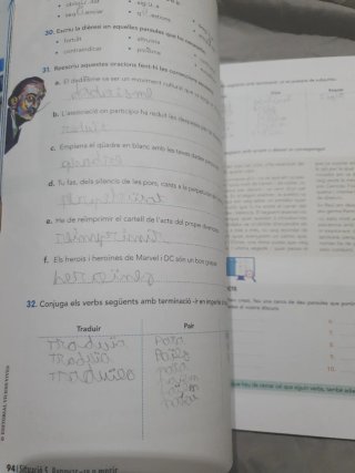 Situacions 4t Llengua Catalana i Literatura.