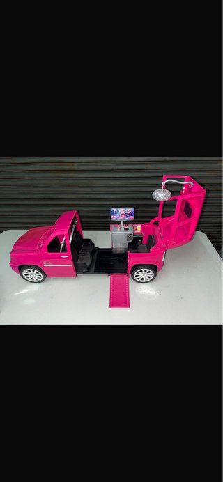 Casa rodante Barbie rosa
