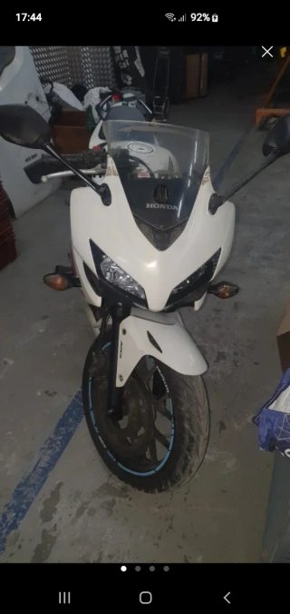 Honda CBR 500 R 2014-15 con 35000 mil reales