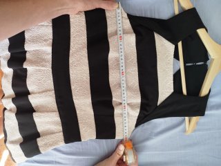 Vestido de fiesta negro y crema