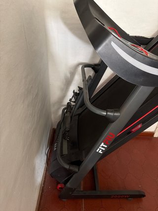 Cinta de correr FIT4U 2000W