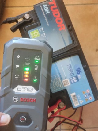 Batería AGM 96Ah 850A