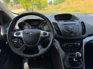 Ford Kuga 2015