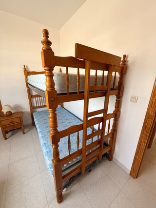 Litera madera maciza