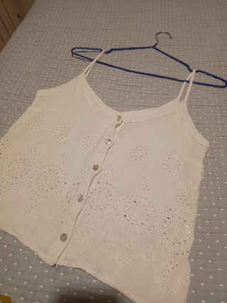 Top blanco bordado hippie