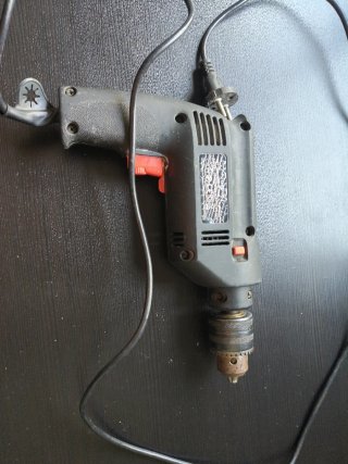 Taladro Eléctrico Negro