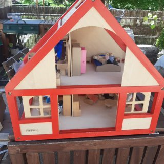 Casa de muñecas BeeBoo