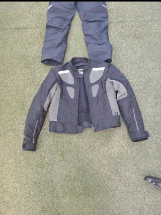 Traje de moto verano talla 38