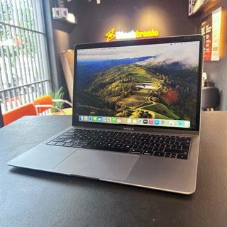 MacBook Air 13” 2019 i5 16GB 500GB