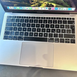 MacBook Air 13” 2019 i5 16GB 500GB