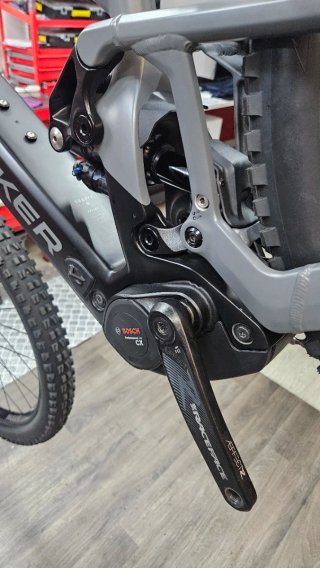 Mondraker Crafty Carbon R 2025