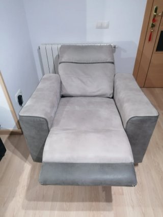 Sillón relax motorizado beige y gris
