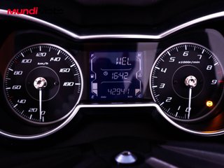 YAMAHA X-MAX 400 TECH MAX ABS