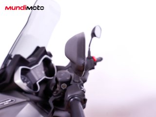 YAMAHA X-MAX 400 TECH MAX ABS