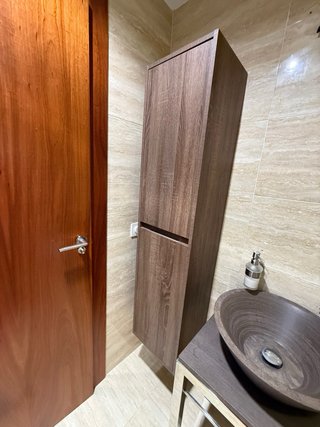 Mueble de baño madera y metal