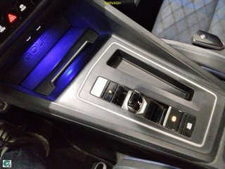 Volkswagen Golf R320 4M DSG