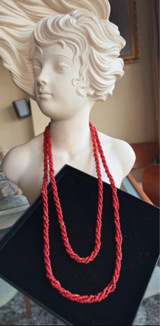Collar protección afrocubano coral Regla de Ocha