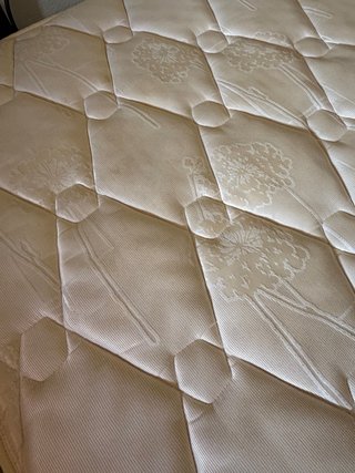 Struttura Letto in Ferro Battuto e Materasso 135cm