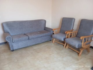 Sofá y 2 Mecedoras Tela y Madera