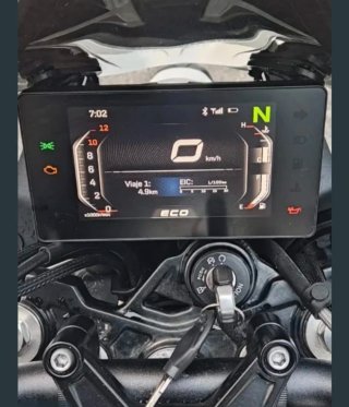 CF MOTO 650NK 2023 limitable A2