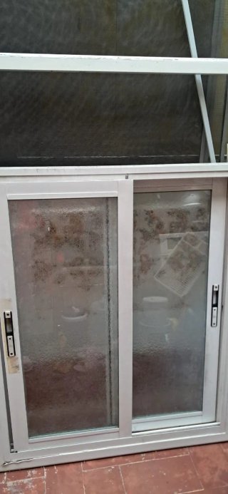 Ventana corredera de aluminio