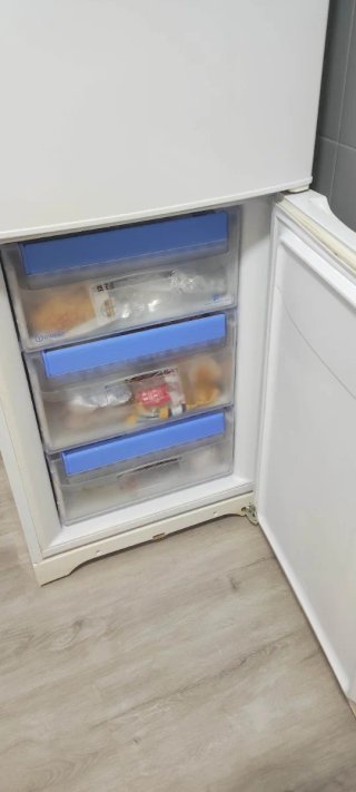Nevera Combi Indesit Blanca