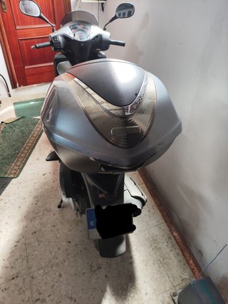 Honda SH 125i Scoopy 2011