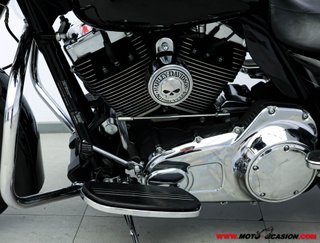 HARLEY-DAVIDSON STREET GLIDE SPECIAL