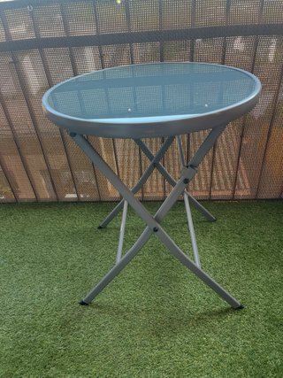 Mesa plegable cristal balcón gris