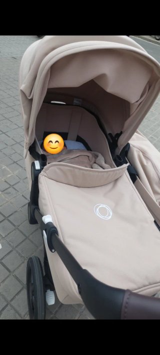 Bugaboo Donkey 5.Con garantía hasta marzo 2028.