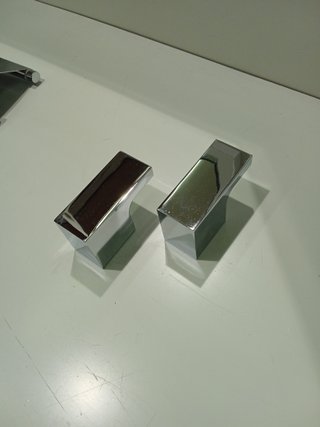 A064 - Conjunto accesorios de baño