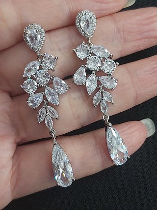 Pendientes de Novia Largos con Circonias Cúbicas