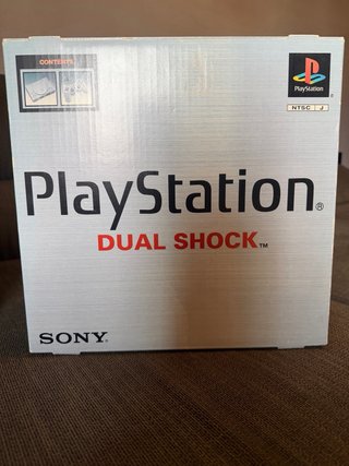 PlayStation 1 Japonesa con caja