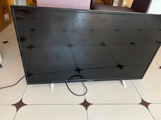 Televisión Thomson 40 Smart TV,con mando universal