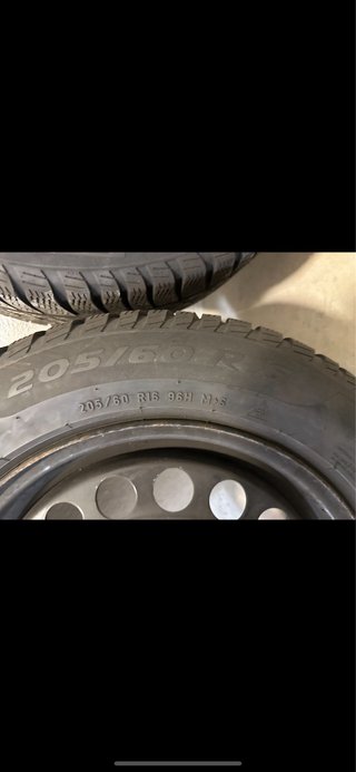 NEUMATICOS 205/60 R16 96H M+S