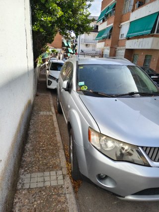 Mitsubishi Outlander 2009