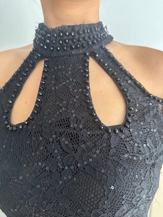 Abito lungo nero con paillettes
