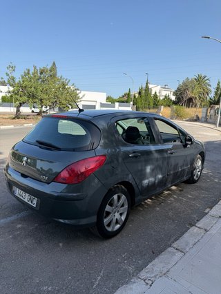 Peugeot 308 2010