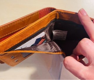Portafoglio Parigi nuovo con molte tasche