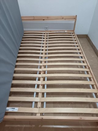 Somier y colchón IKEA