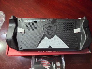 MSI Claw A8 z2 Extreme