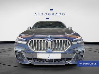 BMW X6 M50i