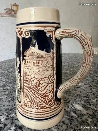 Jarras decorativas alemanas de cerámica esmaltada