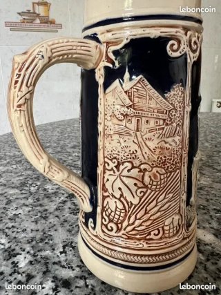 Jarras decorativas alemanas de cerámica esmaltada