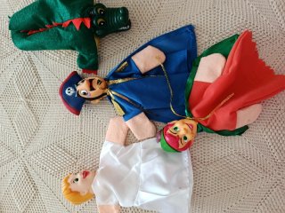 Lote de 4 títeres de Peter Pan